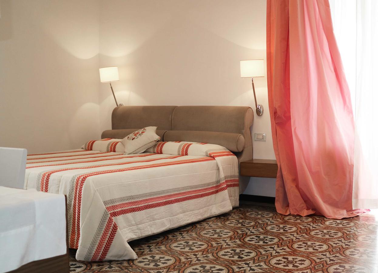 Palazzo Dei Concerti Bed & Breakfast Torre Annunziata Exterior photo